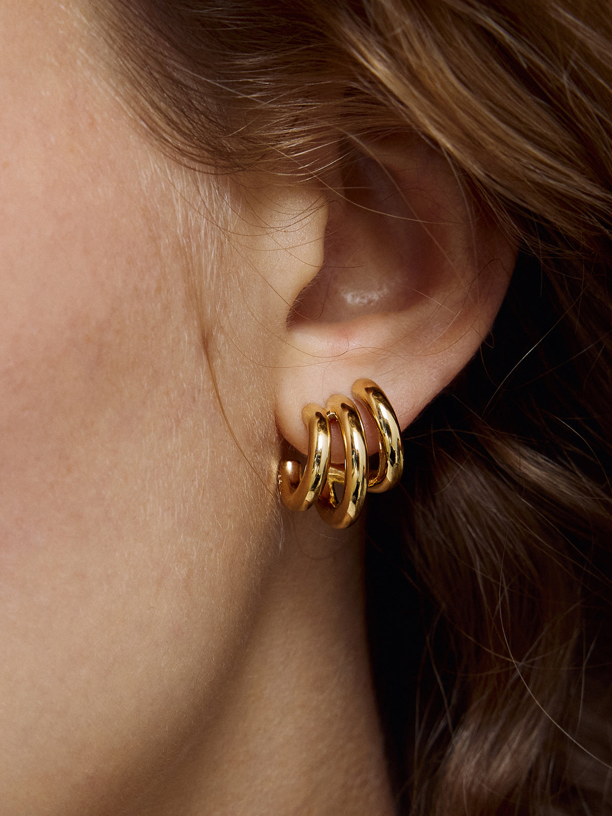 upload_20251030_24FEES09YBLL_003_3 Line Hoops_L 3.jpg