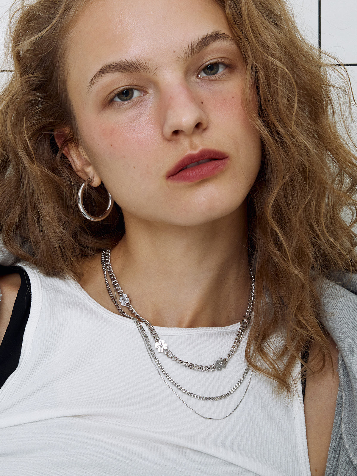 upload_20251030_24FNCV03WBFF_003_Flat Clover Chain 3.jpg