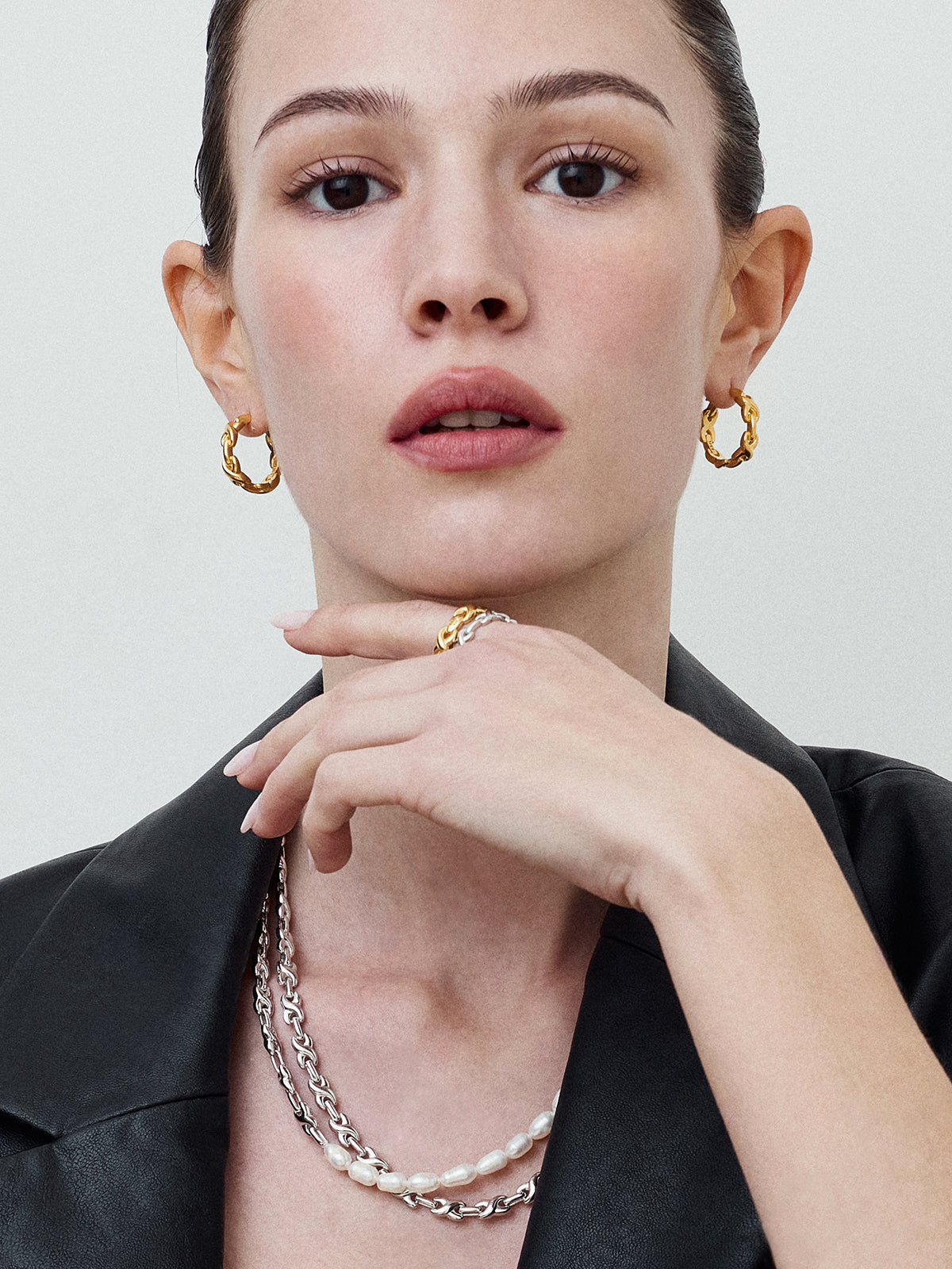 upload_20251030_24FRES01YS13_002_X Row R 2.jpg