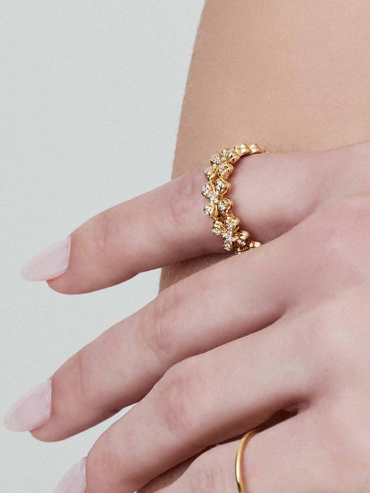 upload_20251030_25SRCV02YS13_005_Lucky Clover Band R 5.jpg