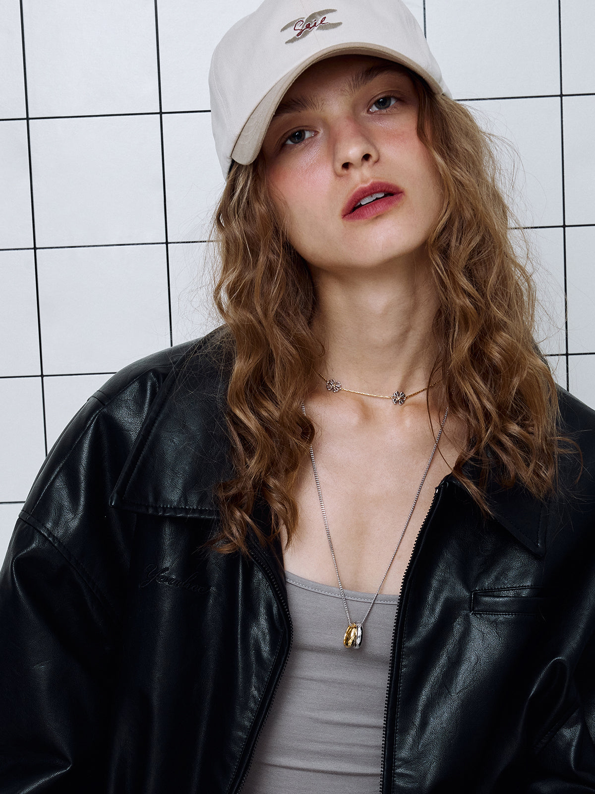 upload_20251030_24FNCV05CBFF_002_Clover Dot Collar 2.jpg