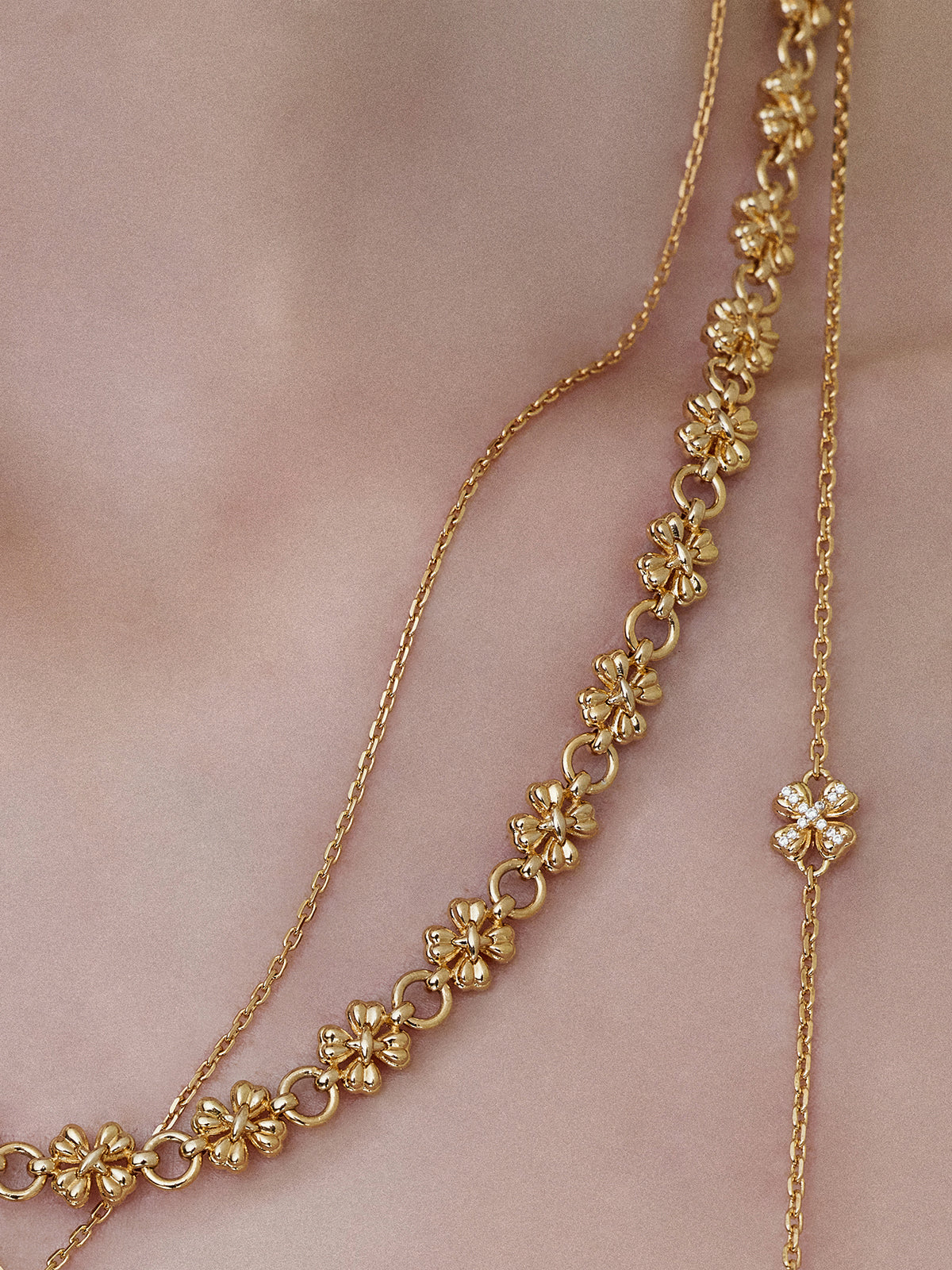 upload_20251030_25SNCV03YBFF_004_Lucky Clover Long Chain 4.jpg