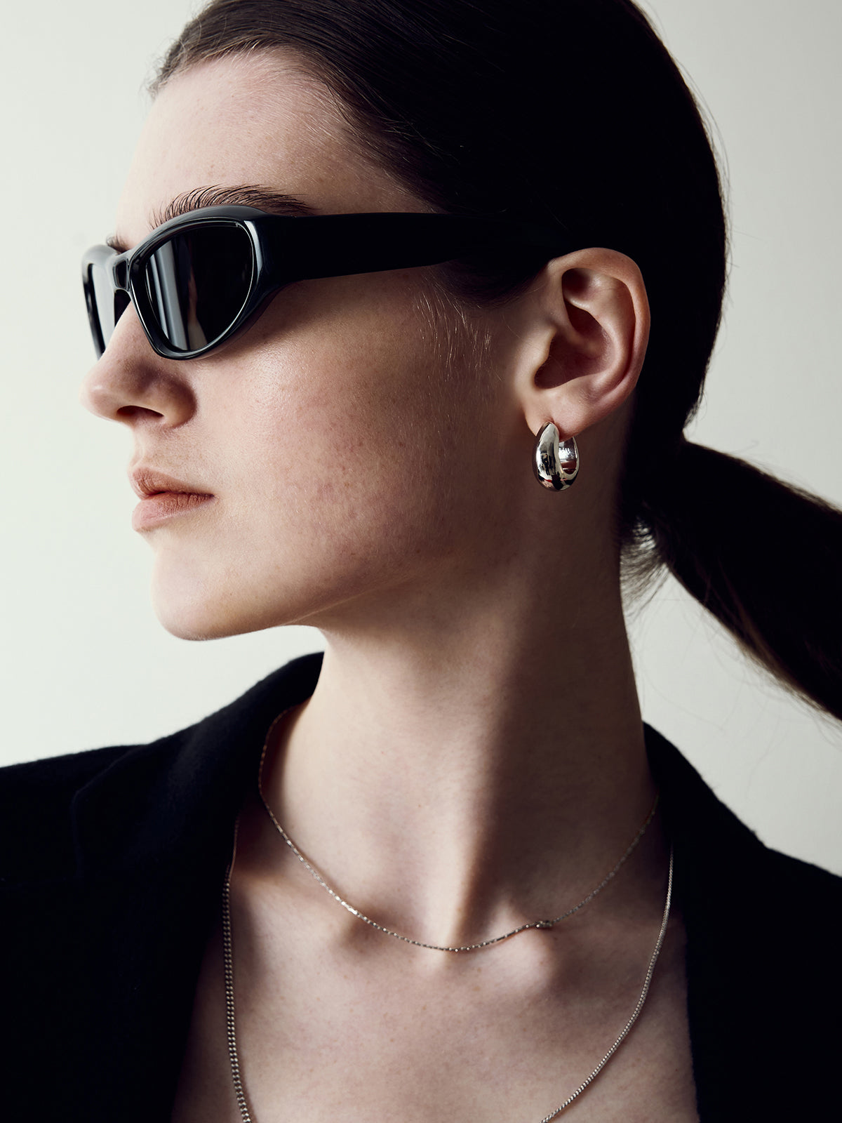 upload_20251030_SS24SEC030WGLLLMT_003_워터드롭이어링 라지 실버 3.jpg